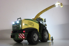 krone_bigx_580_licht_umbau04
